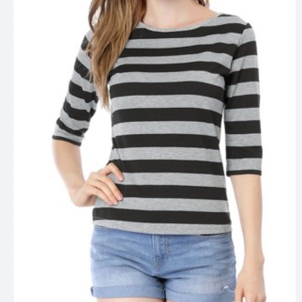 Forever 21 Striped Gray Top